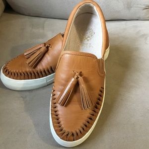 VINCE CAMUTO| Kayleena Fashion Sneaker